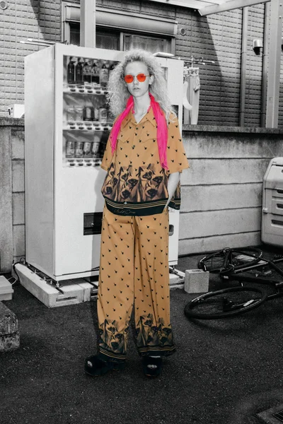 Look 29